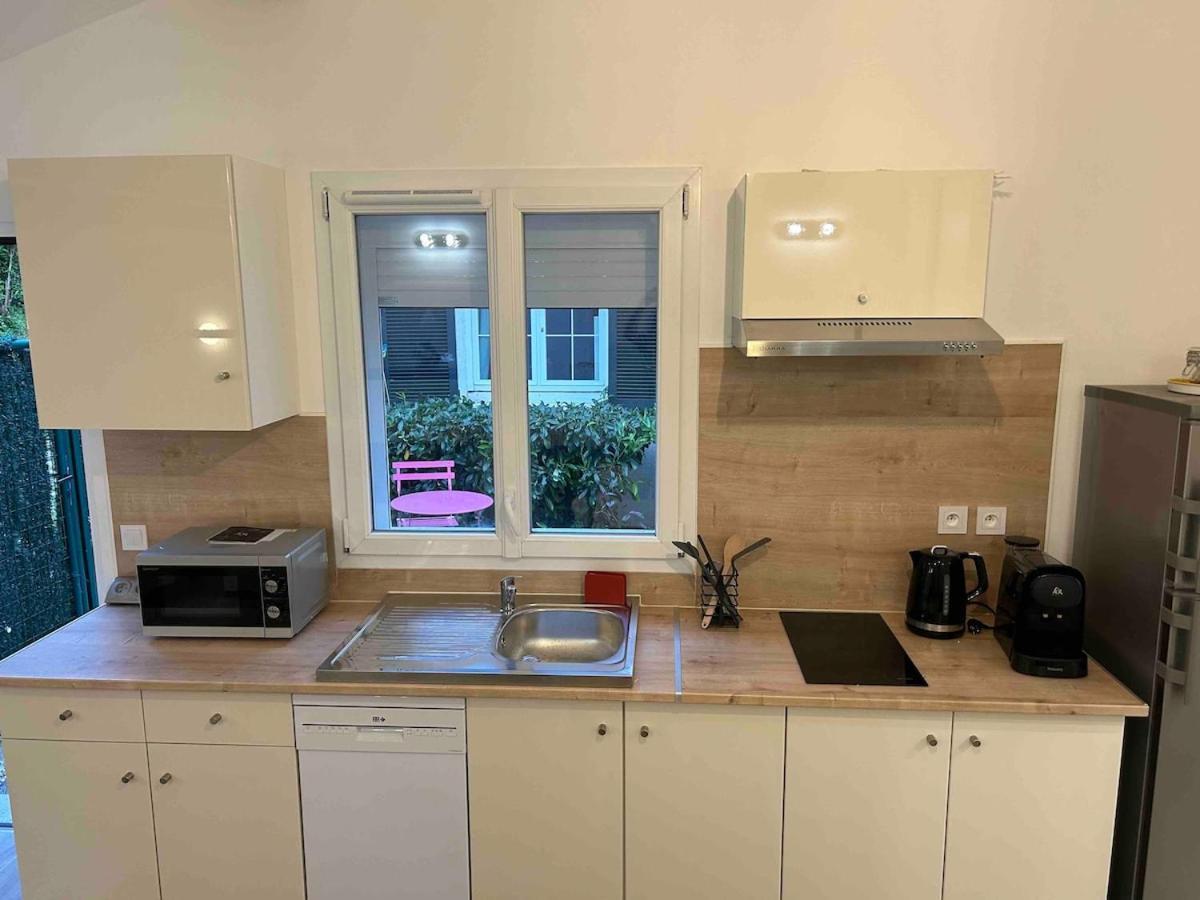 Maison Studio Le Bois Fleuri Croissy-Beaubourg Kültér fotó